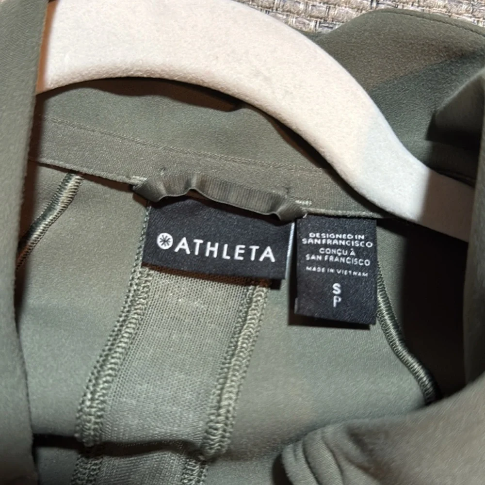 Athleta Moss Green cropped Salutation Jacket - Picture 7 of 7